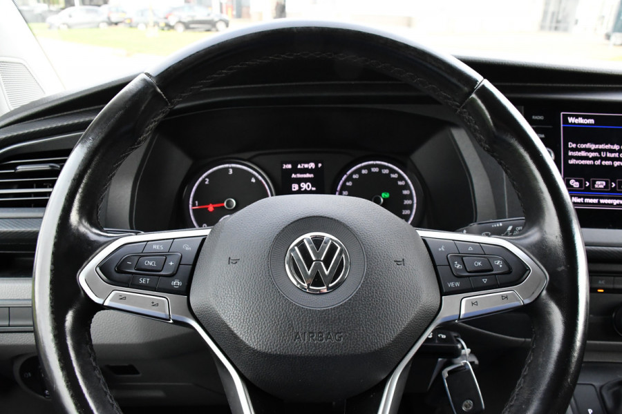 Volkswagen Transporter 2.0 TDI L2H1 30 Bulli Edition Cruise, Carplay, 150PK, Automaat, Sensoren, LED, PDC, 2 x Schuifdeur, Trekhaak, UNIEK!