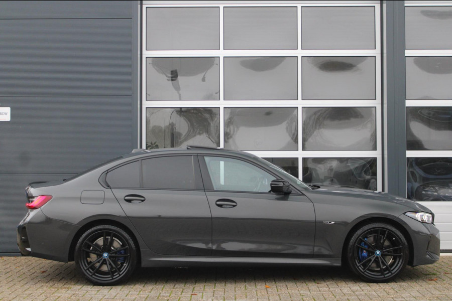 BMW 3-serie 330e M-Sport Pro | Pano | HUD | Carbon | HIFI | 19''