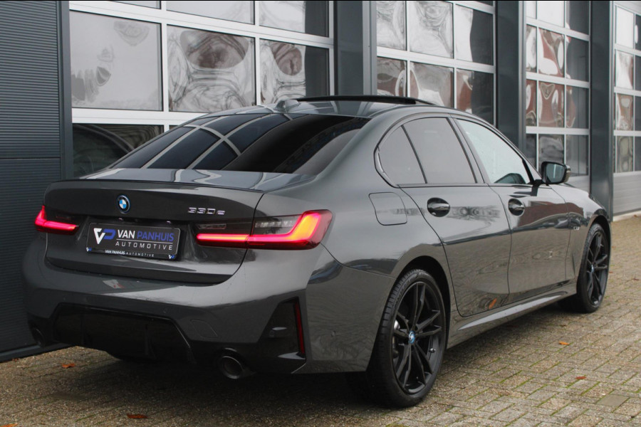 BMW 3-serie 330e M-Sport Pro | Pano | HUD | Carbon | HIFI | 19''