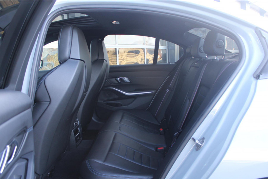 BMW 3-serie 330e xDrive M-Sport Pro | Kuipstoelen | Pano | ACC | HUD | Memory