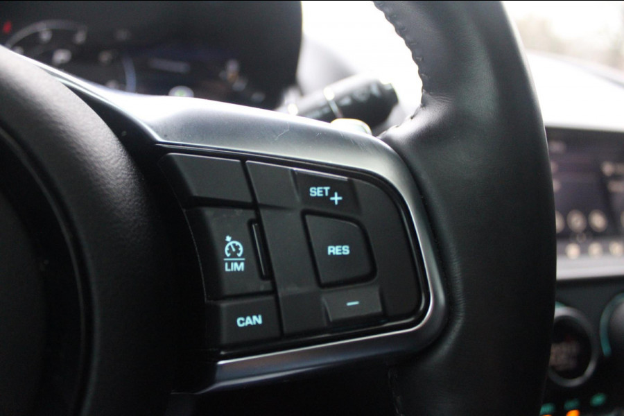 Jaguar F-Type P300 RWD R-Dynamic | Pano | Sportuitlaat | Meridian | 20''