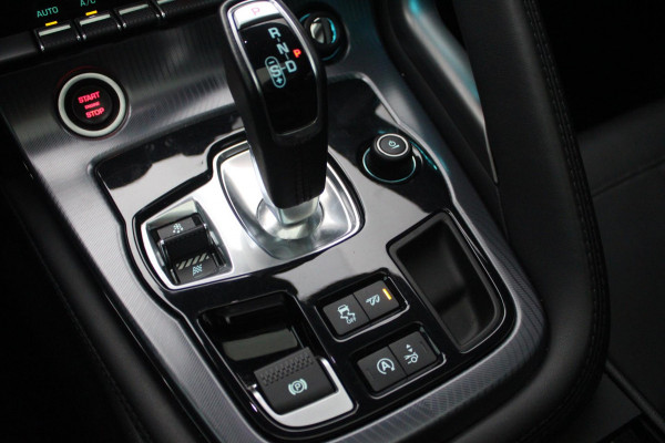 Jaguar F-Type P300 RWD R-Dynamic | Pano | Sportuitlaat | Meridian | 20''