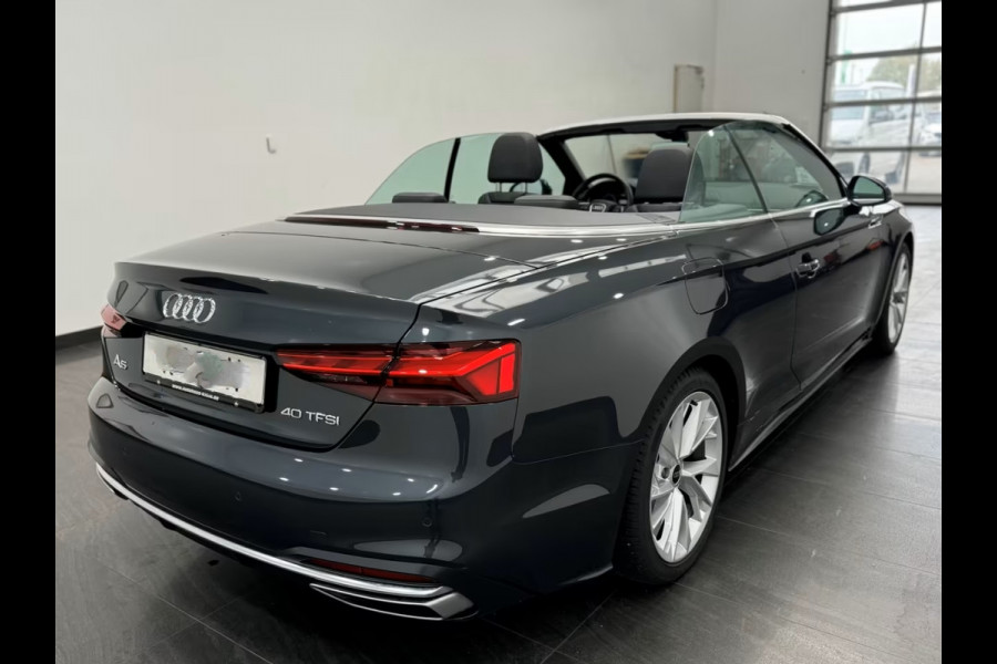 Audi A5 Cabriolet 40 Tfsi S-Tronic (150kW/204pk) ** MATRIX, LEDER, VIRTUAL, NEKVERW, 18-inch LMV, ADAPT. CRUISE ** 1e EIG - € 26.200,= onder NP ** ** INFORMEER OOK NAAR ONZE AANTREKKELIJKE FINANCIAL-LEASE TARIEVEN **