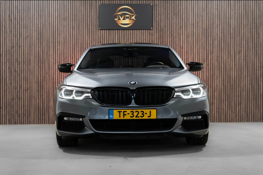 BMW 5 Serie 520i M Sport LED CAMRERA LEDER HARMAN KARDON FULL