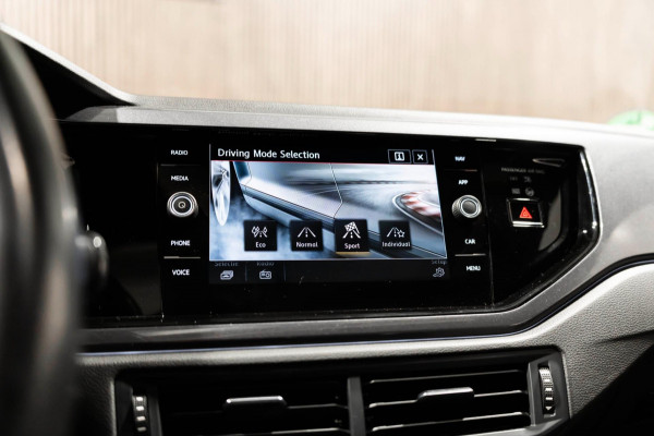 Volkswagen Polo 2.0 TSI GTI PANO PDC CAMERA LED FULL OPTION