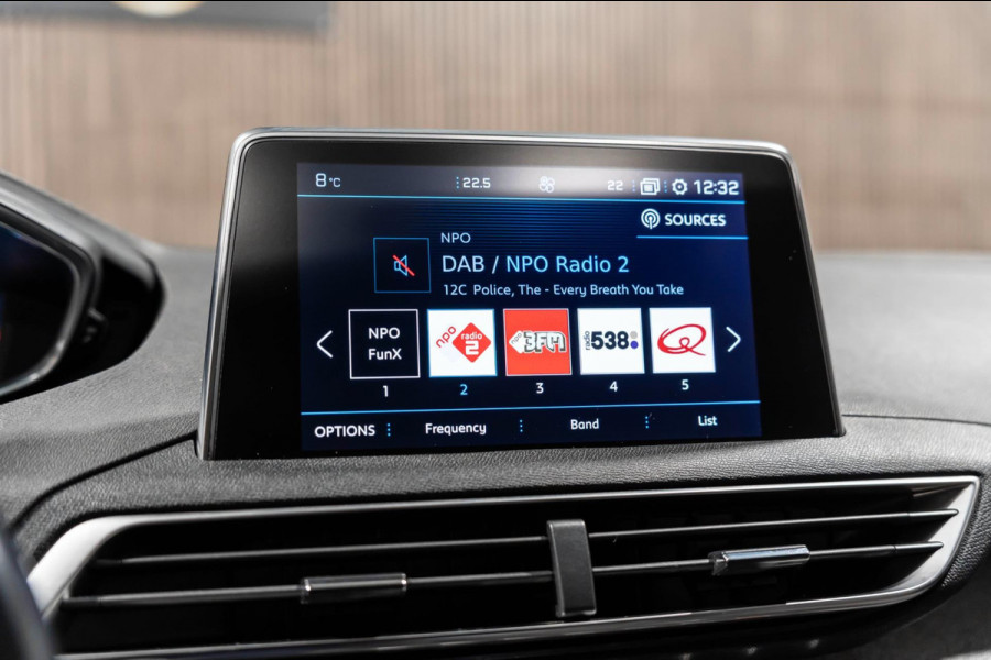 Peugeot 5008 1.2 7P LED PANO PDC