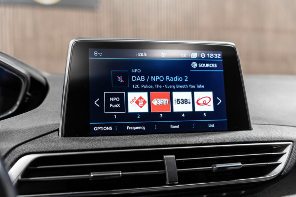 Peugeot 5008 1.2 7P LED PANO PDC