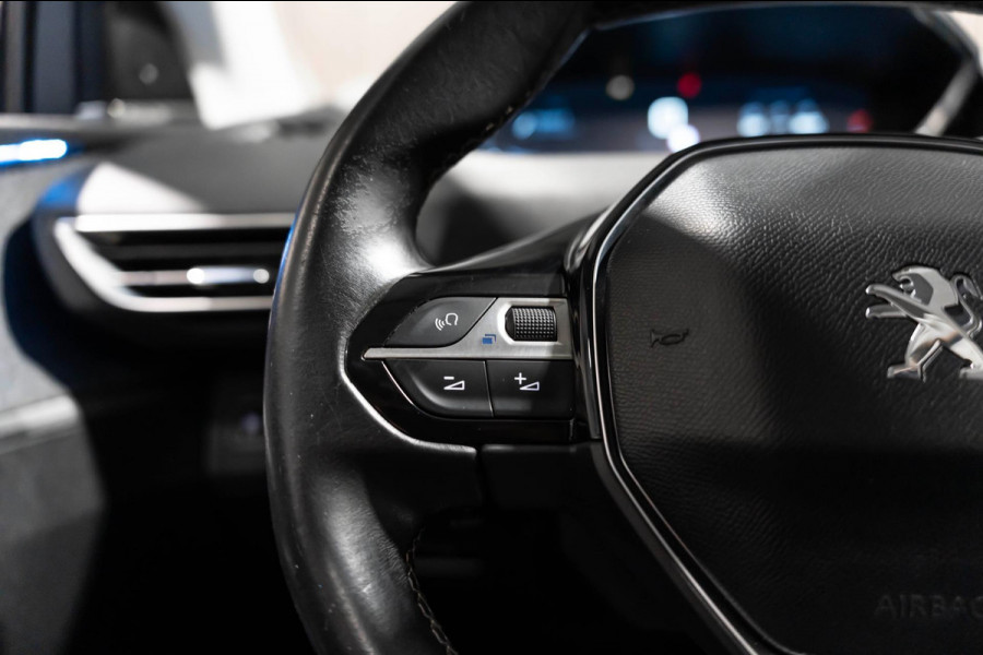 Peugeot 5008 1.2 7P LED PANO PDC