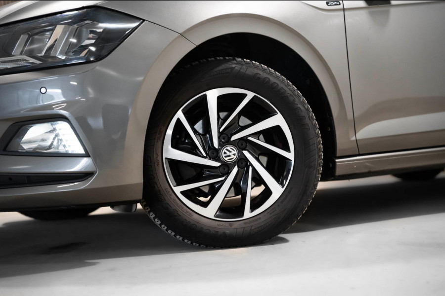 Volkswagen Polo 1.0 TSI Highline 2018 CLIMA PDC