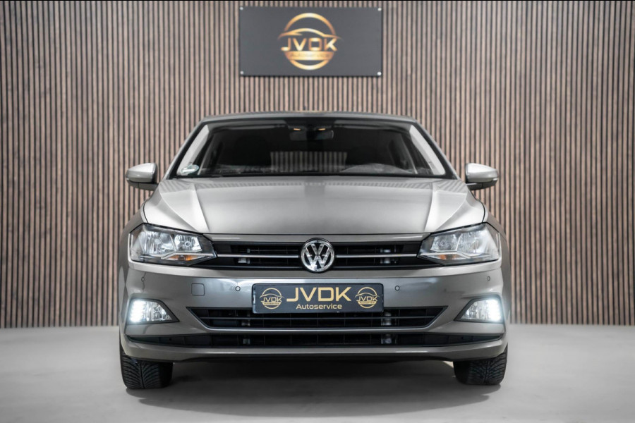 Volkswagen Polo 1.0 TSI Highline 2018 CLIMA PDC