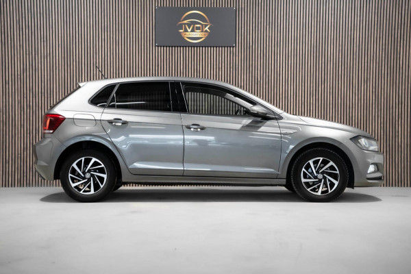 Volkswagen Polo 1.0 TSI Highline 2018 CLIMA PDC