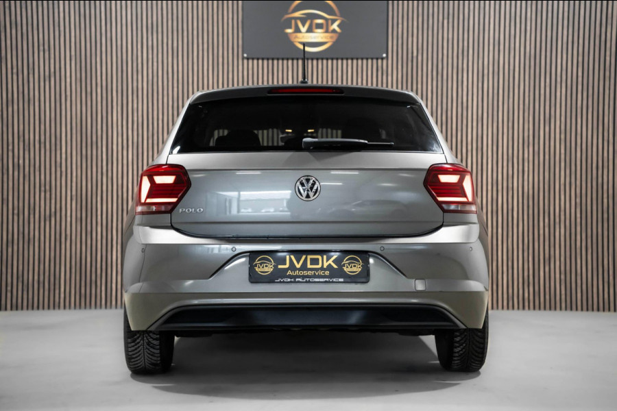 Volkswagen Polo 1.0 TSI Highline 2018 CLIMA PDC