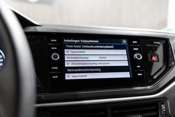 Volkswagen Polo 1.0 TSI Highline 2018 CLIMA PDC