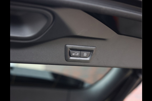 BMW X5 50e xDrive | Pano - Trekhaak - Soft-Close TARTUFO