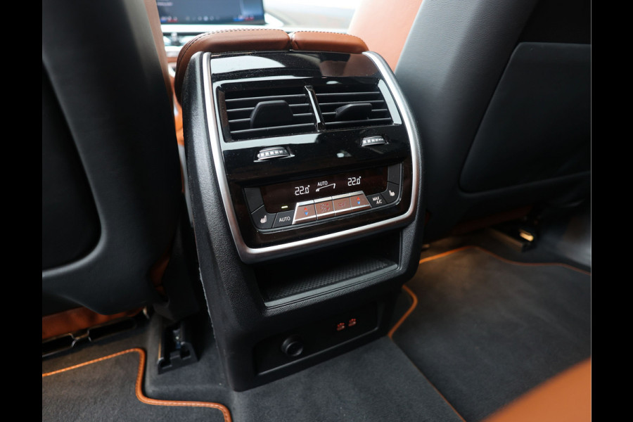 BMW X5 50e xDrive | Pano - Trekhaak - Soft-Close TARTUFO