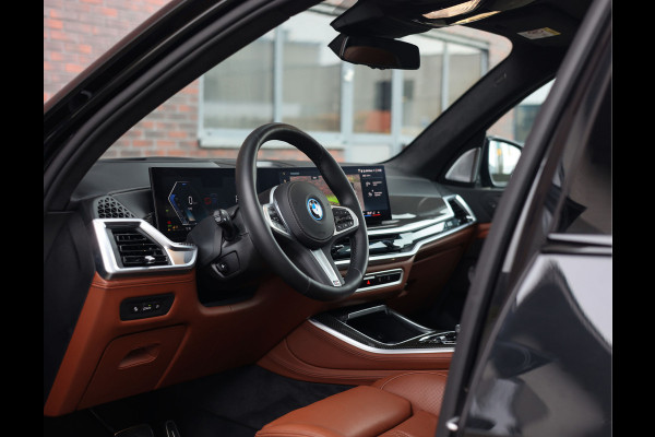 BMW X5 50e xDrive | Pano - Trekhaak - Soft-Close TARTUFO