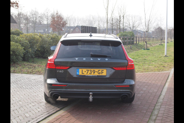 Volvo V60 2.0 B3 Momentum Advantage | Camera | Trekhaak | Apple Carplay | Cruise Control |
