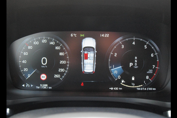 Volvo V60 2.0 B3 Momentum Advantage | Camera | Trekhaak | Apple Carplay | Cruise Control |