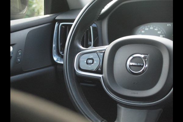 Volvo V60 2.0 B3 Momentum Advantage | Camera | Trekhaak | Apple Carplay | Cruise Control |