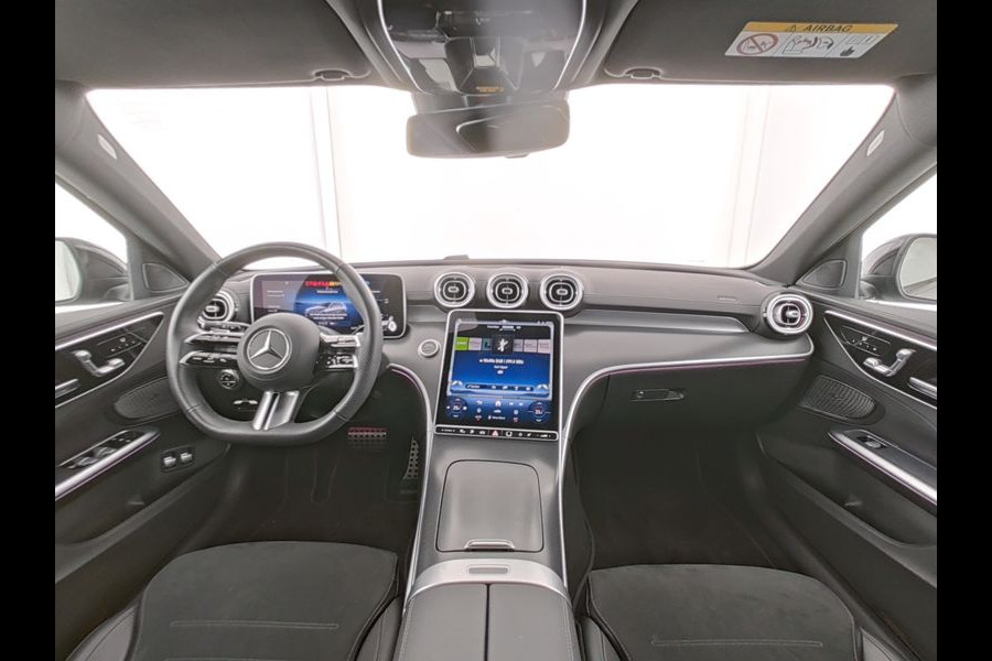 Mercedes-Benz C-Klasse Estate 300 e AMG Plug-In Hybride AMG Line | Night Pakket | Memory Voorstoelen | Easy-Pack Achterklep | Stuur en Stoelverwarming. Inclusief 24 maanden Mercedes-Benz Certified garantie voor Europa.