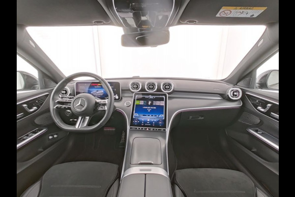 Mercedes-Benz C-Klasse Estate 300 e AMG Plug-In Hybride AMG Line | Night Pakket | Memory Voorstoelen | Easy-Pack Achterklep | Stuur en Stoelverwarming. Inclusief 24 maanden Mercedes-Benz Certified garantie voor Europa.