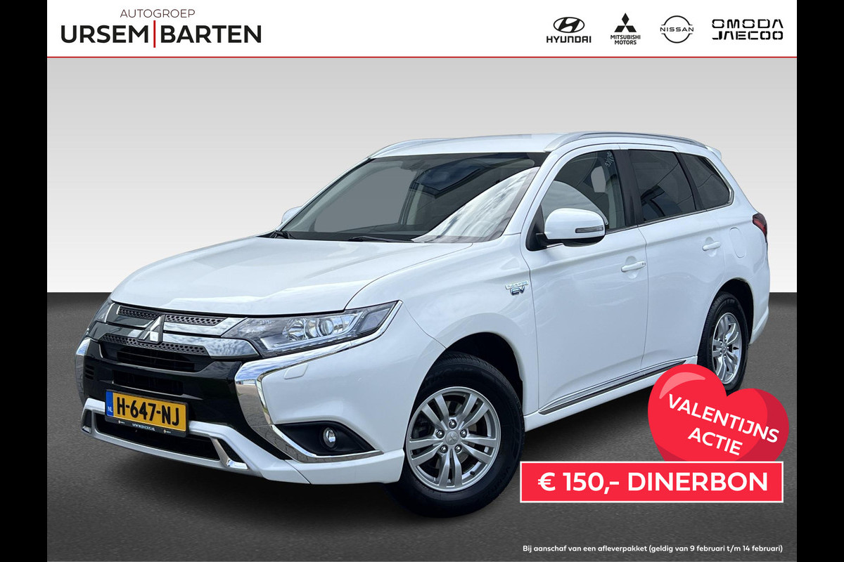Mitsubishi Outlander 2.4 PHEV Pure | trekhaak