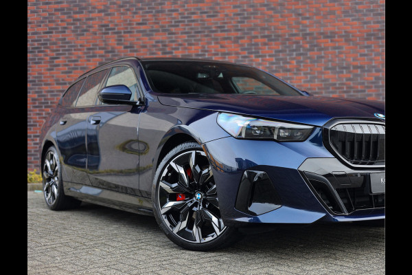 BMW 5 Serie Touring 550e xDrive | Pano - Trekhaak - Bow&Wil