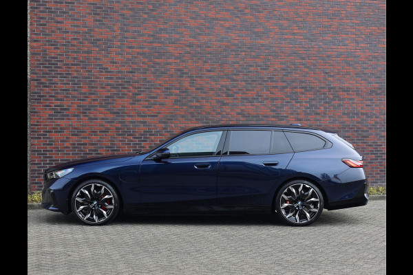 BMW 5 Serie Touring 550e xDrive | Pano - Trekhaak - Bow&Wil
