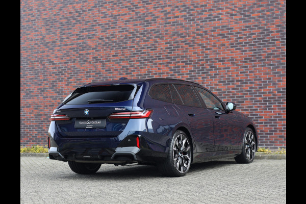 BMW 5 Serie Touring 550e xDrive | Pano - Trekhaak - Bow&Wil