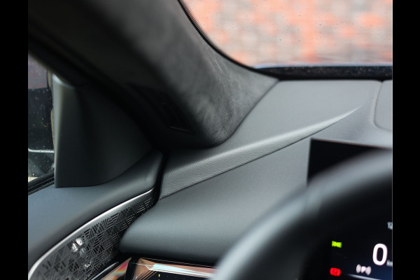 BMW 5 Serie Touring 550e xDrive | Pano - Trekhaak - Bow&Wil