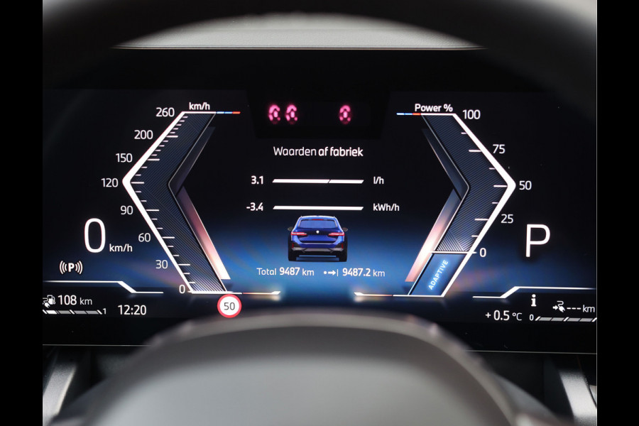 BMW 5 Serie Touring 550e xDrive | Pano - Trekhaak - Bow&Wil