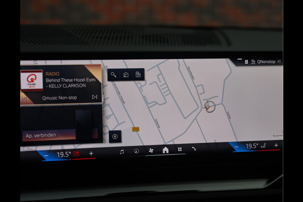 BMW 5 Serie Touring 550e xDrive | Pano - Trekhaak - Bow&Wil