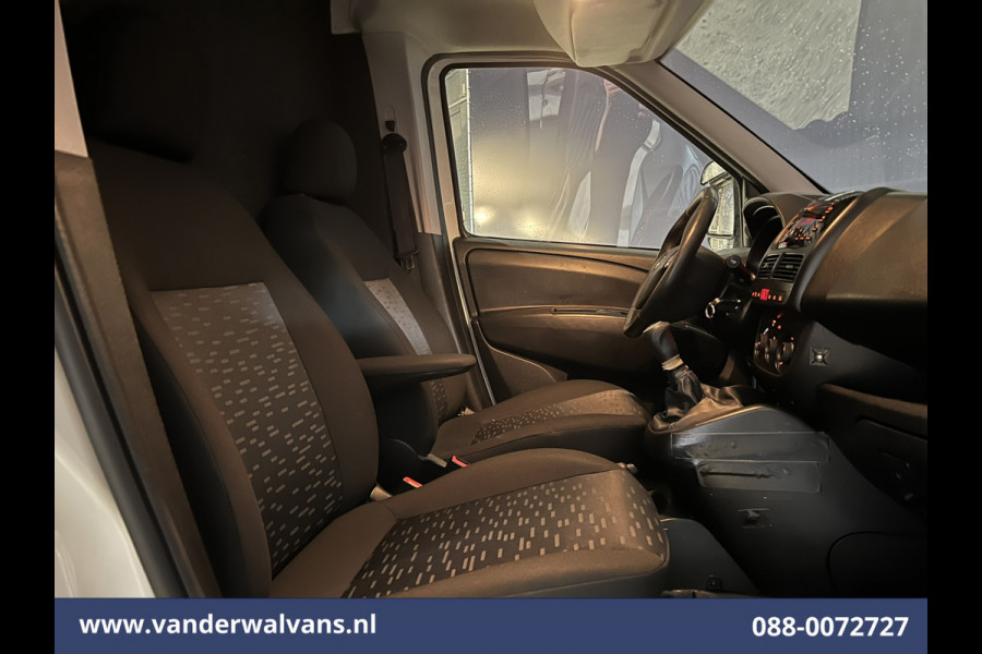 Opel Combo 1.3 CDTi 96pk L1H1 Euro6 inrichting Airco | LM velgen | Trekhaak | Cruisecontrol | Stoelverwarming Parkeersensoren, Bluetooth-telefoonvoorbereiding
