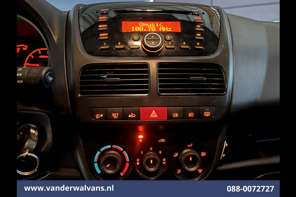 Opel Combo 1.3 CDTi 96pk L1H1 Euro6 inrichting Airco | LM velgen | Trekhaak | Cruisecontrol | Stoelverwarming Parkeersensoren, Bluetooth-telefoonvoorbereiding