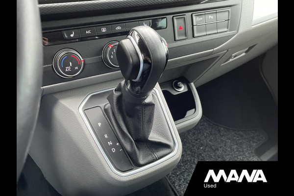 Volkswagen Transporter 2.0TDI 150PK L2H1 DC BULLI Automaat Adaptive cruise LED Alcantara Camera Trekhaak
