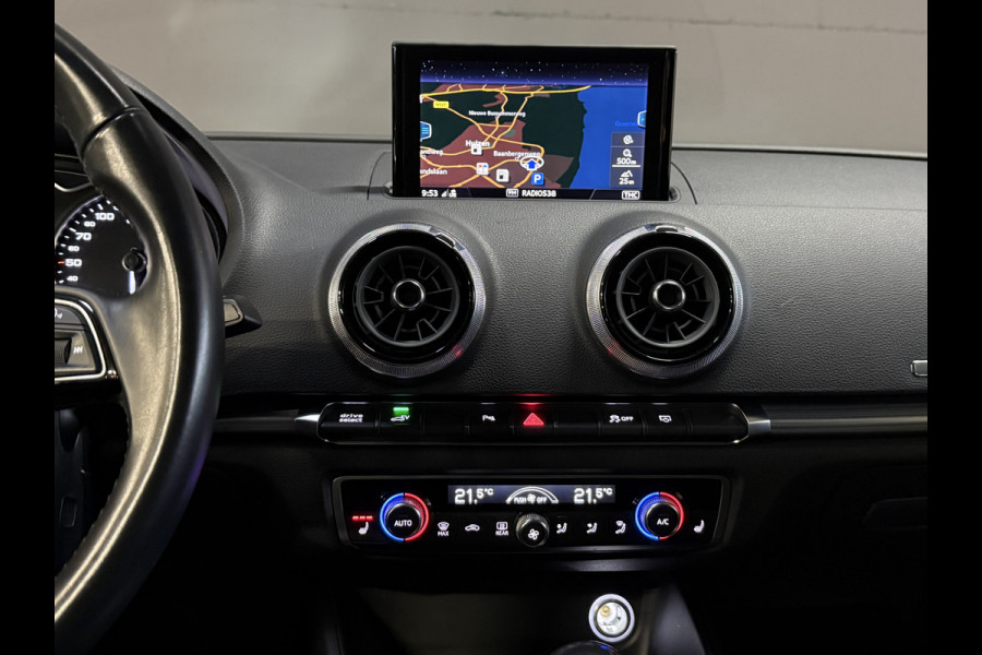 Audi A3 Sportback 1.4 e-tron Sport | Keyless Entry/Start | Stoelverwarming | Navigatie | Trekhaak | BTW