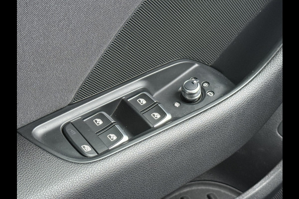 Audi A3 Sportback 1.4 e-tron Sport | Keyless Entry/Start | Stoelverwarming | Navigatie | Trekhaak | BTW