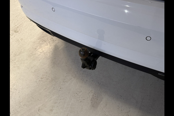 Audi A3 Sportback 1.4 e-tron Sport | Keyless Entry/Start | Stoelverwarming | Navigatie | Trekhaak | BTW