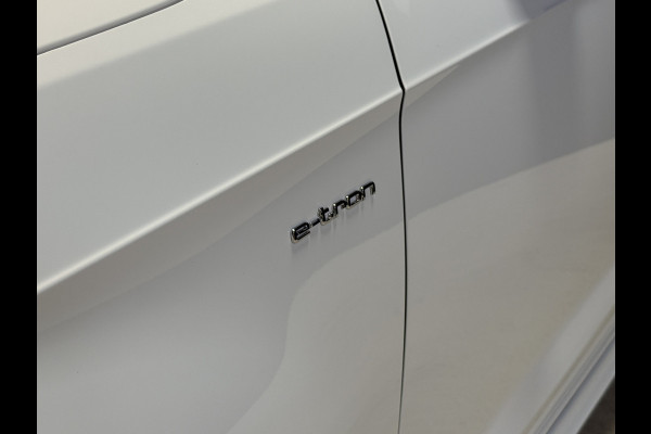 Audi A3 Sportback 1.4 e-tron Sport | Keyless Entry/Start | Stoelverwarming | Navigatie | Trekhaak | BTW