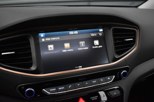 Hyundai IONIQ Premium EV | Schuif/kanteldak | Adaptive cruise control | Lederen Bekleding | Stoelverwarming V+A |  Stoelventilatie |