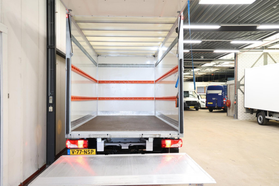 Mercedes-Benz Sprinter 315 BAKWAGEN MET LAADKLEP AUTOMAAT