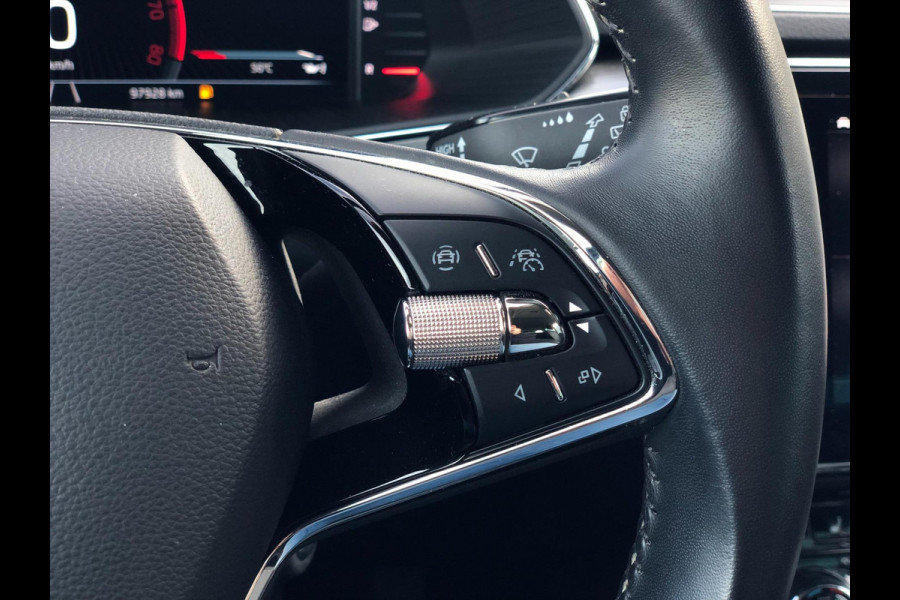 Škoda Superb Combi 1.4 TSI iV Business Edition Plus PHEV | Navi, 360 Camera, Stoel+Achterb.verw., ACC, El. A.klep | Dealeroh. |