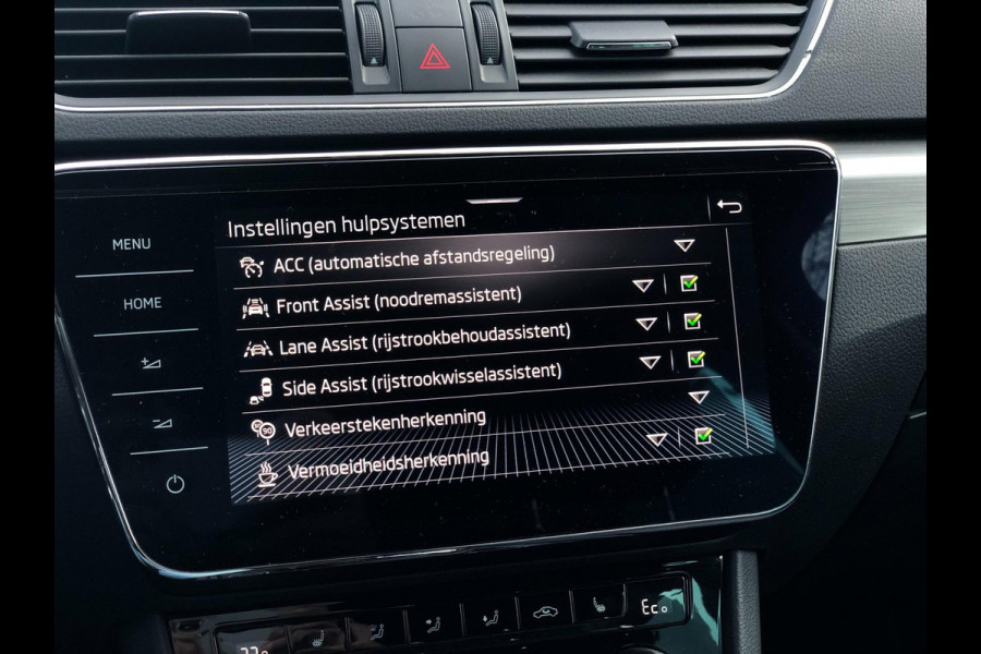 Škoda Superb Combi 1.4 TSI iV Business Edition Plus PHEV | Navi, 360 Camera, Stoel+Achterb.verw., ACC, El. A.klep | Dealeroh. |