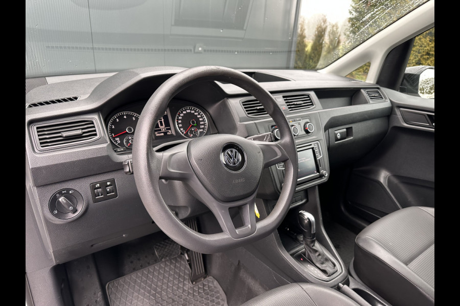 Volkswagen Caddy 1.4 TSI BENZINE AUTOMAAT !! / BPM VRIJ / IMPERIAAL / TREKHAAK / INRICHTING / NAVI / AIRCO / CRUISE