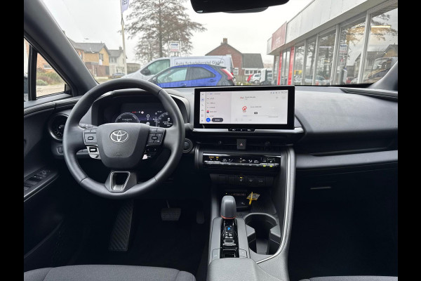 Toyota C-HR 1.8 Hybrid First edition | Dodehoekherkenning, Stoel + Stuurverwarming, Groot scherm, Parkeersensoren