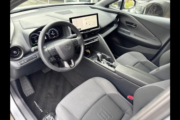 Toyota C-HR 1.8 Hybrid First edition | Dodehoekherkenning, Stoel + Stuurverwarming, Groot scherm, Parkeersensoren