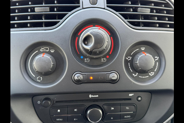 Renault Kangoo Z.E. Airco Dealeronderhouden Cruise control Navigatie Radio/CD Schuifdeur Parkeersensoren achter Dubbeldeurs