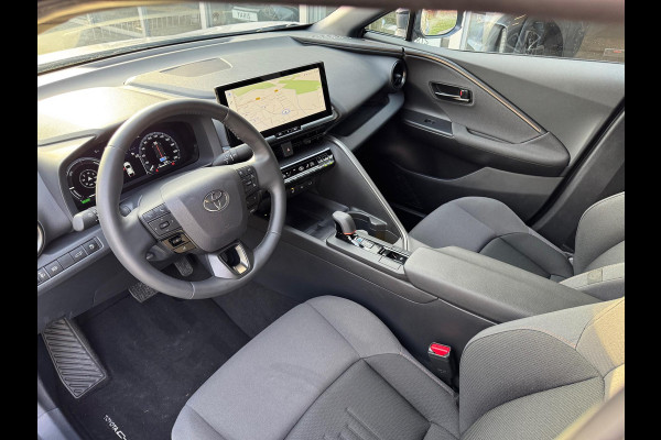 Toyota C-HR 1.8 Hybrid First edition | Elektrische achterklep, Dodehoekherkenning, Stoel + Stuurverwarming, Groot scherm, Parkeersensoren