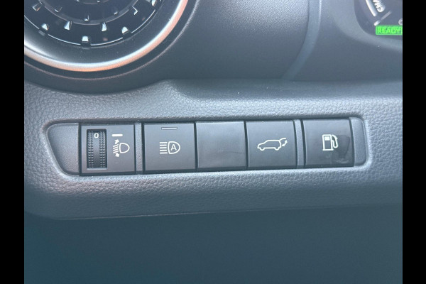 Toyota C-HR 1.8 Hybrid First edition | Elektrische achterklep, Dodehoekherkenning, Stoel + Stuurverwarming, Groot scherm, Parkeersensoren