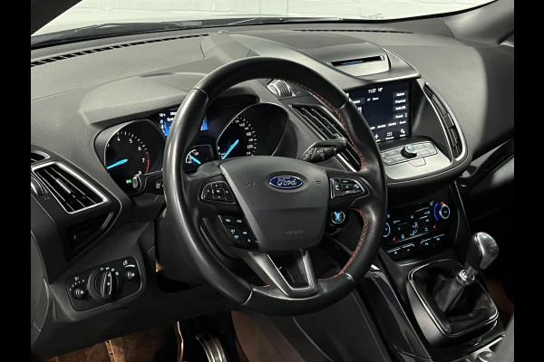 Ford Kuga 1.5 EcoBoost ST Line Trekhaak | Cruise control | Voorruit verwarming | Climate control | Stoelverwarming | Keyless | Dode hoek assistent
